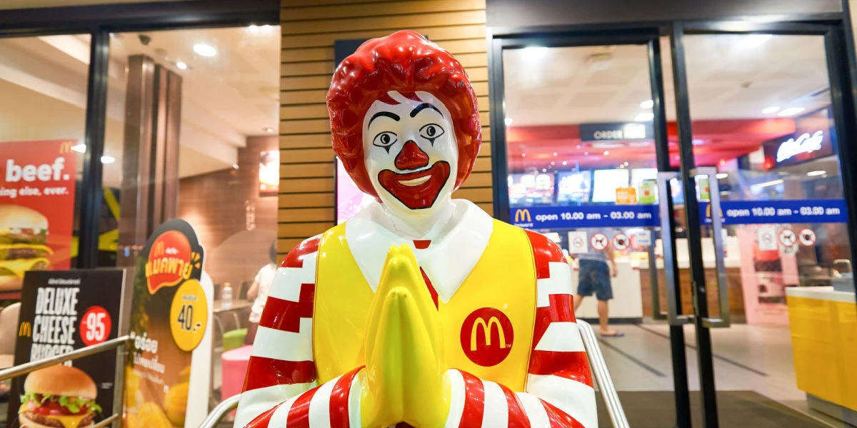 Af denne foruroligende grund fjernede McDonalds ‘Ronald McDonald’