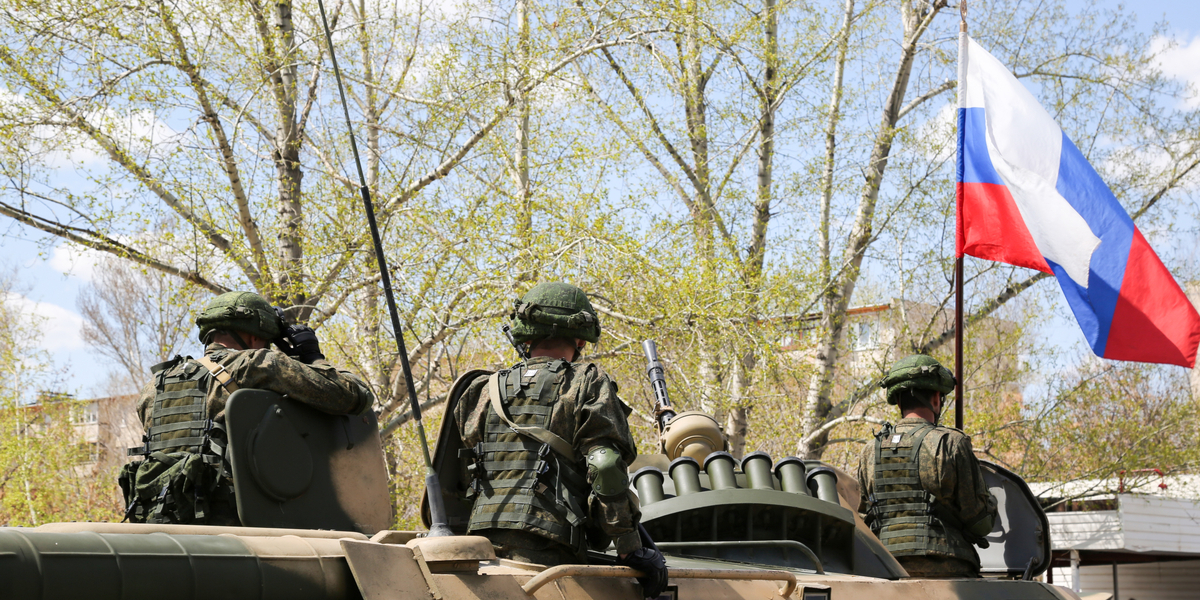 Krigen kommer tættere på: Russiske soldater skyder på civile