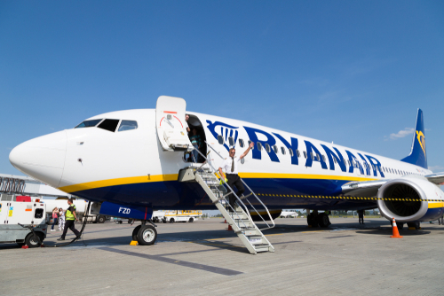 Familie missede flyet hjem og blev efterladt rasende: Ryanair-medarbejdere hævdede, at Skotland ikke er et land