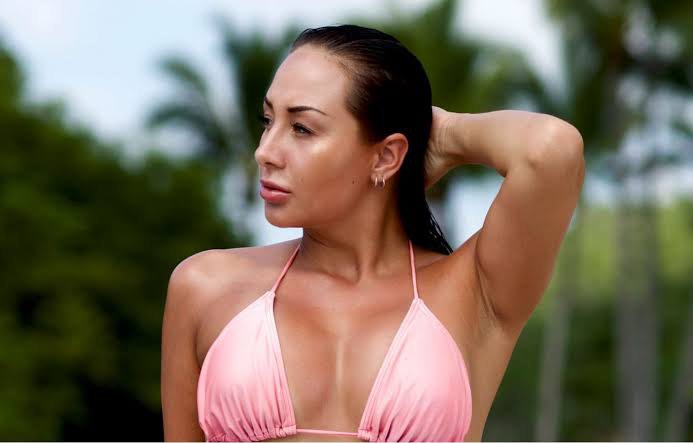 ‘Paradise’-babes vilde forvandling: Så meget kostede operationen