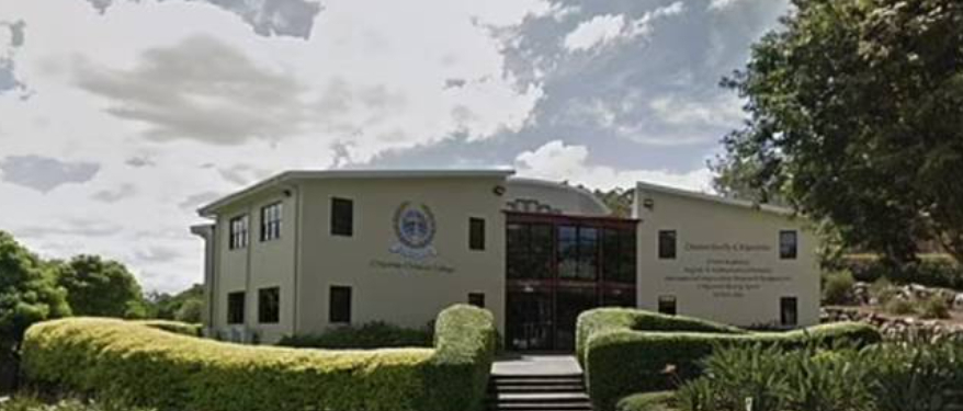 Kristen skole sidestiller homoseksualitet med pædofili, dyresex og incest: ‘Tvinger’ forældre til at skrive under