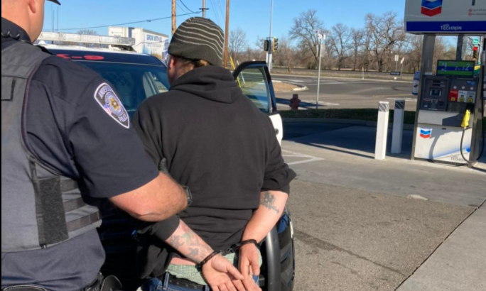 Blev stoppet for mistanke om spirituskørsel: Blev anholdt for noget HELT andet