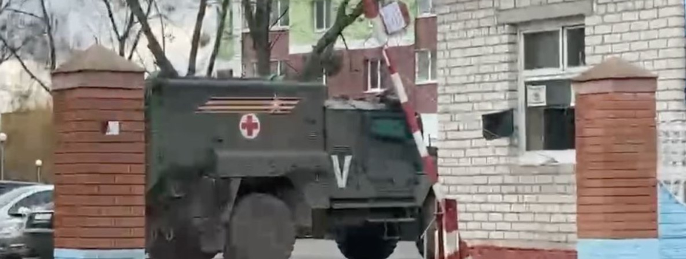 Endnu et mystisk symbol spottet på russiske militærkøretøjer og -helikoptere