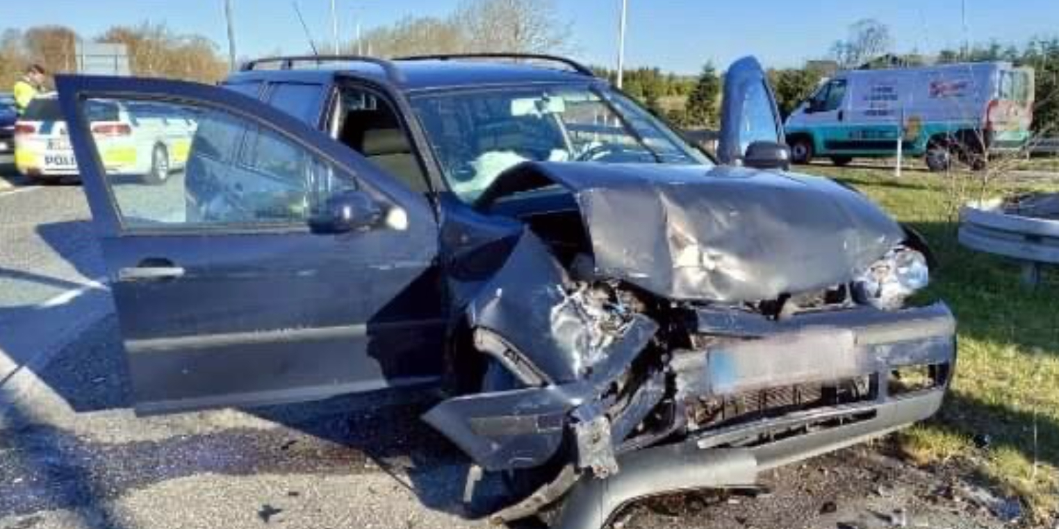 Dansk betjent kørt ned: Var på vej til politiforretning