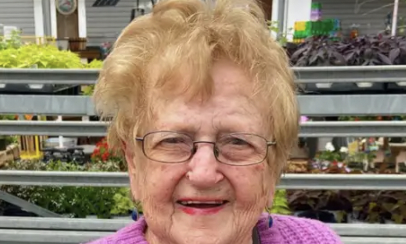 92-årig bedstemor deler yderst morsomme regler for sin begravelse