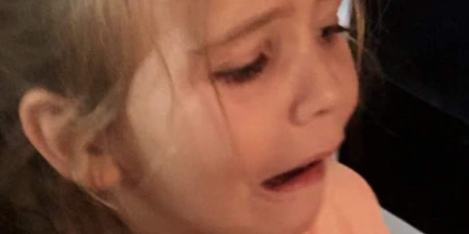 Mor hyldes for at give “utaknemmelig” 6-årig datter en lærestreg for livet