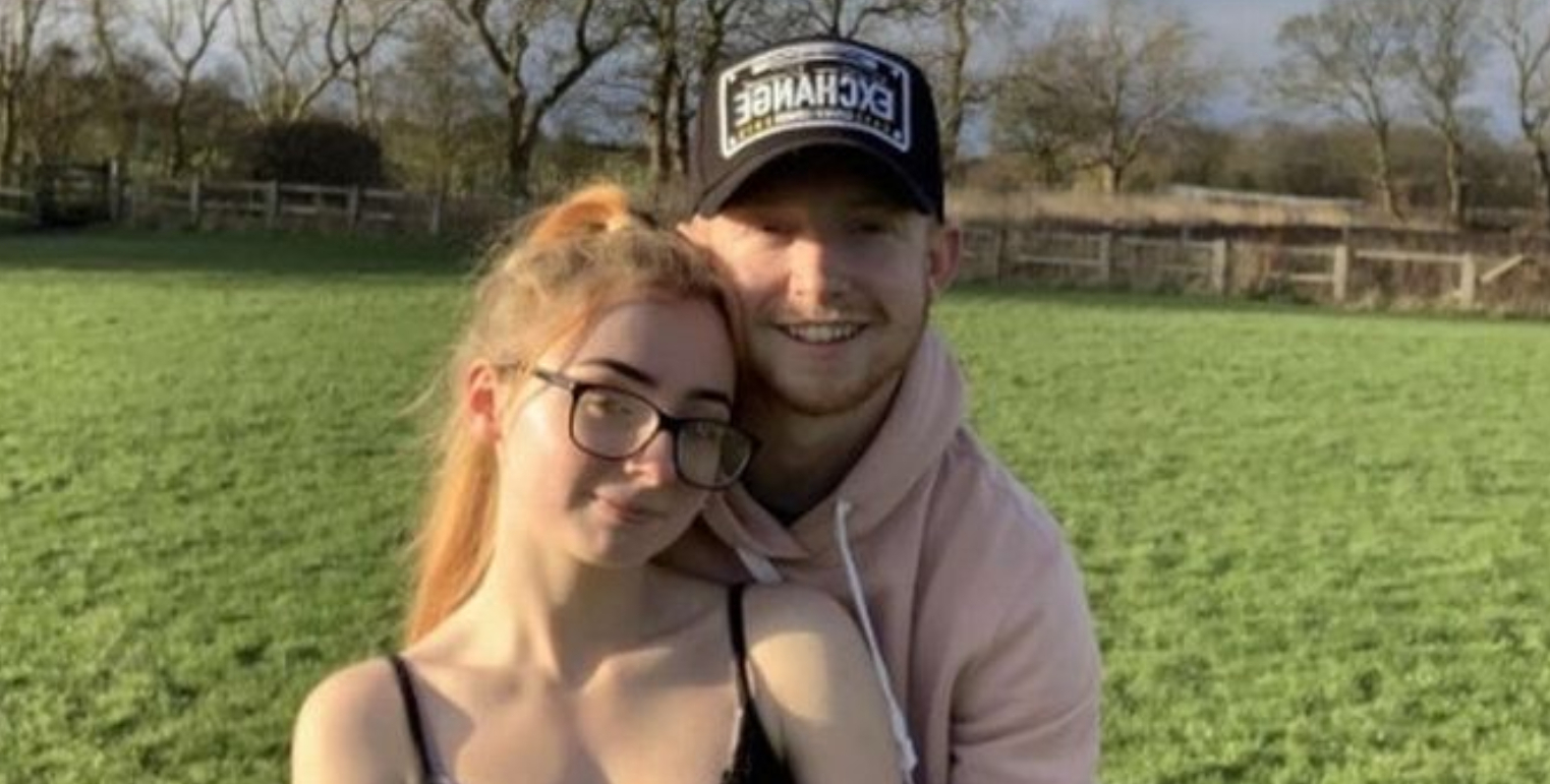 Ungt par mødte hinanden gennem computerspillet ‘Fortnite’: Nu tjener de kassen på ‘voksenhjemmeside’