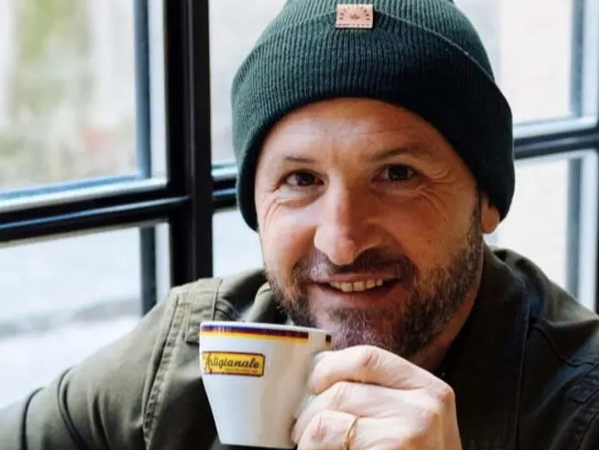 Café idømt bøde: Mand kontaktede politiet, fordi han blev opkrævet 15 kroner for en espresso