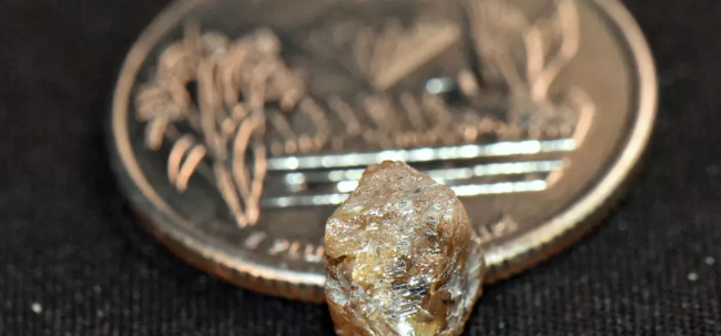 Gratis diamanter: Må tage dem med hjem kvit og frit
