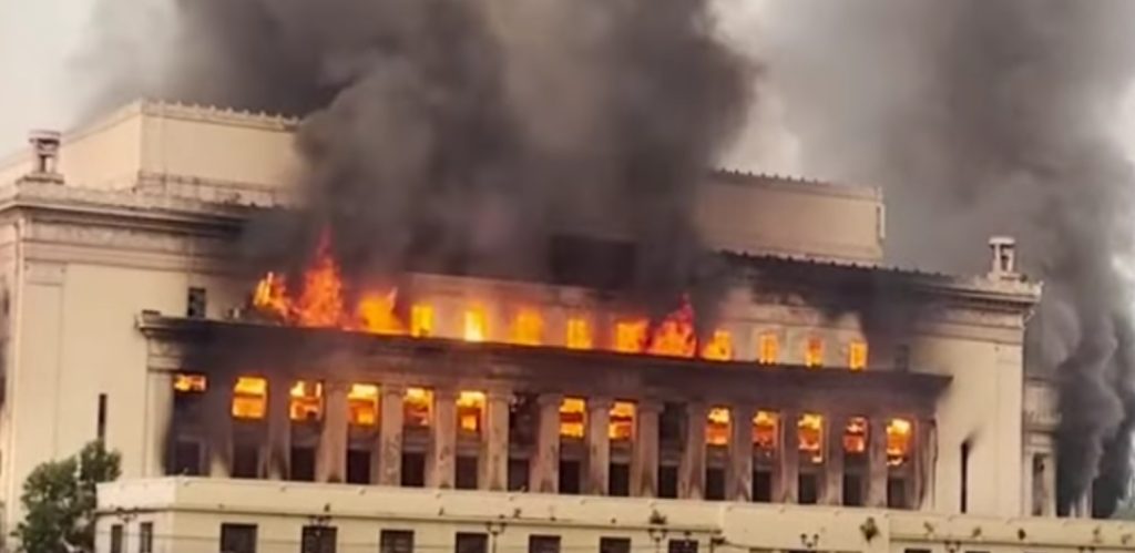 Brand hærger 100 år gammel historisk bygning