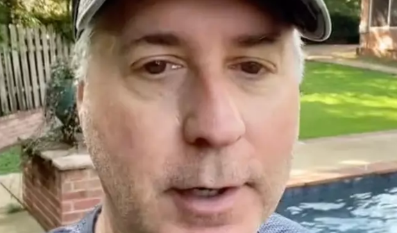 Tidligere Secret Service-agent afslører: Dette skal du aldrig have på i lufthavnen