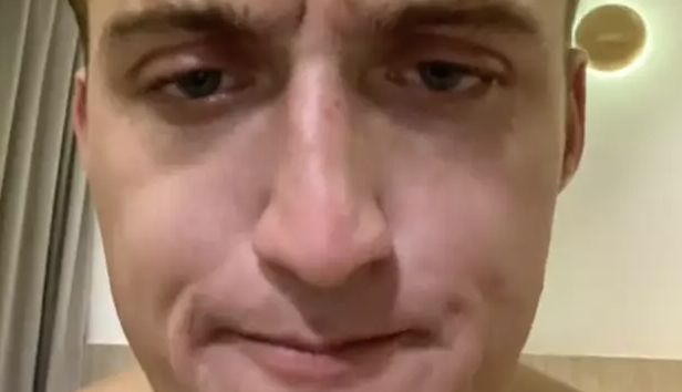 22-årig havde nær mistet livet: Nu er det blevet hans livs mission at advare andre mod dette