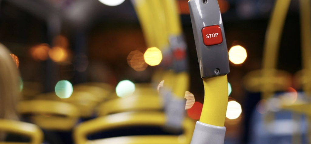 Slut med rejsekort eller billet: Snart kan du køre gratis med bus i dansk by