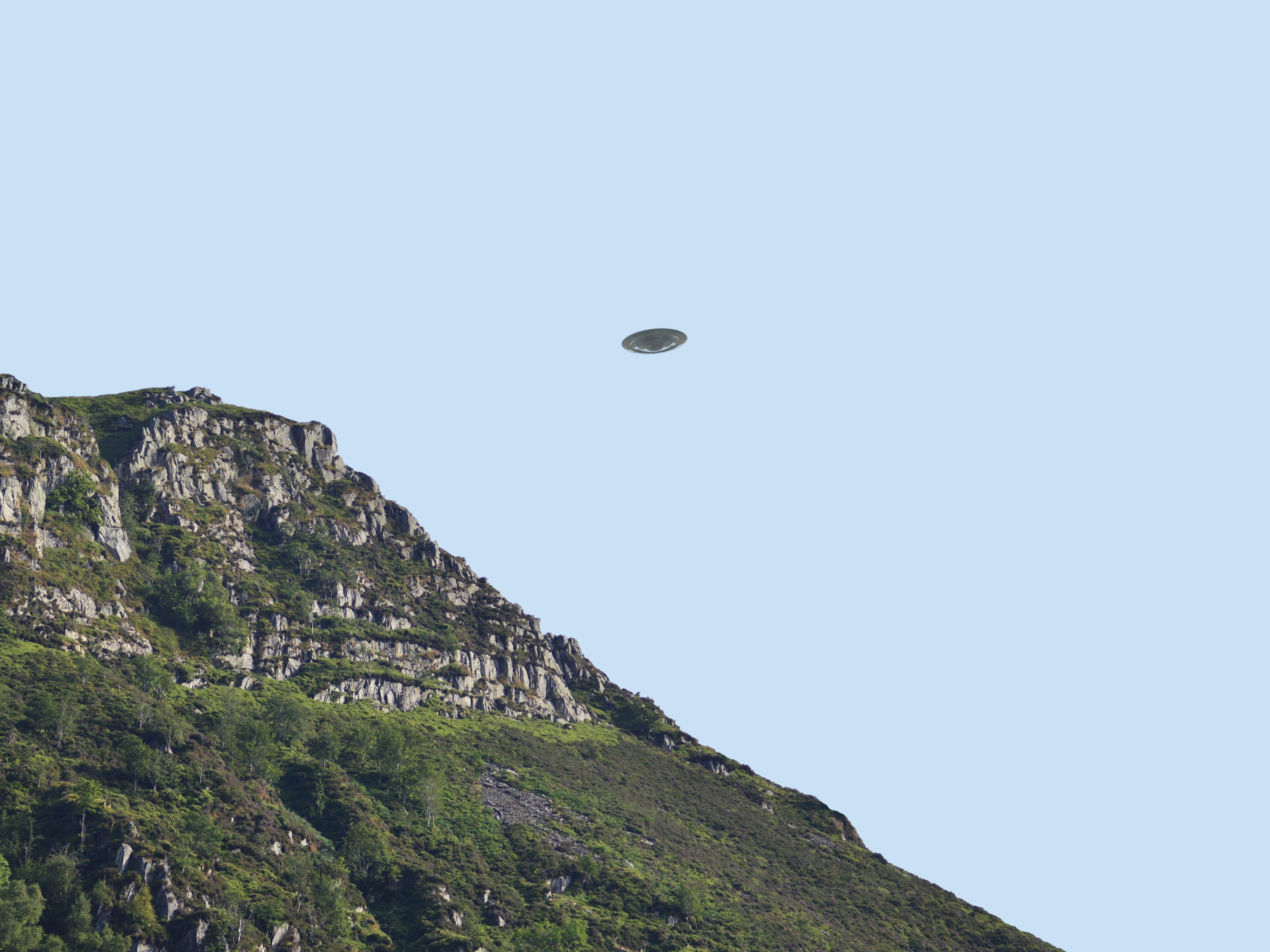 Forsvarsministeriet bekræfter: Vi har brugt millioner på at undersøge UFO’er