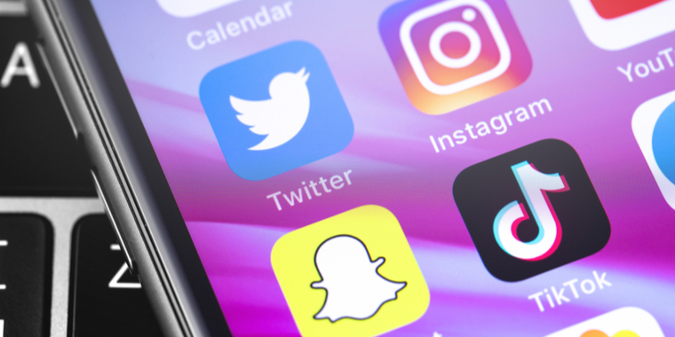 Læge advarer mod trend på socialt medie:”De er ødelagt for evigt”