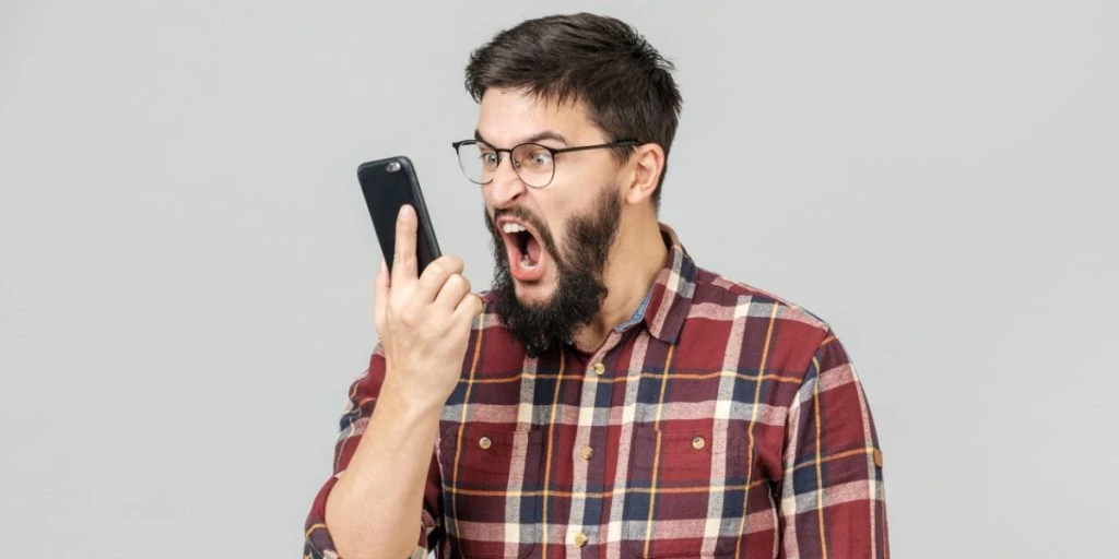 “Klik på dette på din telefon, og svindlere og marketingfolk stopper med at ringe til dig”