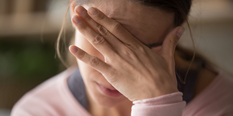 Mor opkalder barn efter ikonisk musiker: 3 måneder senere fortryder hun