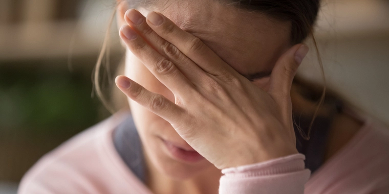 Mor opkalder barn efter ikonisk musiker: 3 måneder senere fortryder hun