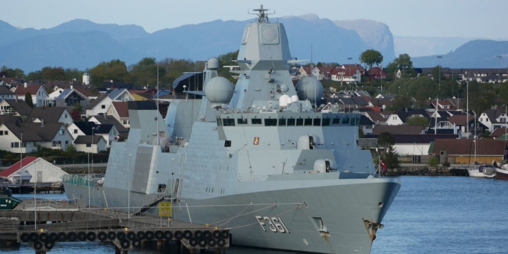 Mærsk kaster redningskrans til Forsvaret: Vil bygge Danmarks næste krigsskibe