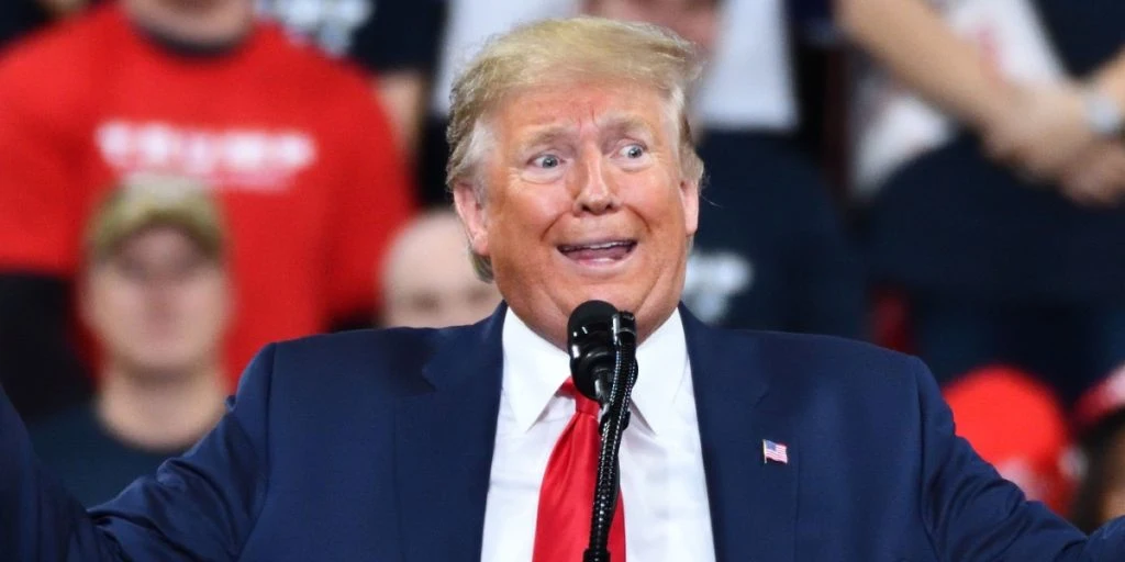 Hjalp ham til sejr: Nu vil Trump sælge socialt medie