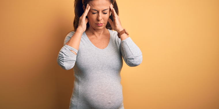 Gravid kæreste er rasende: Vil opkalde barn efter ekskone