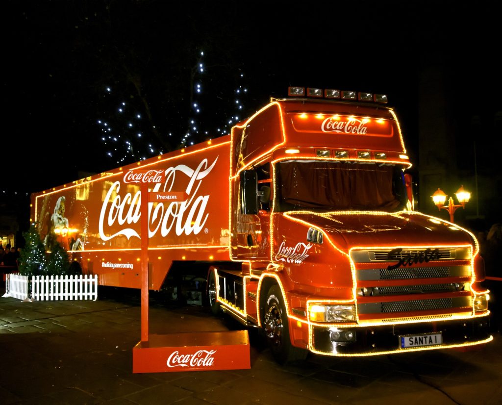 Sæt kryds i kalenderen, og hiv ungerne under armen: Coca Cola-julelastbilen skal rundt i landet