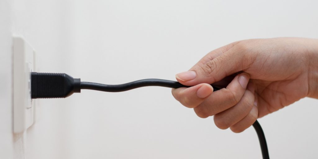 Efter 40 år trækker Henning sig som kunde hos velkendt udbyder: Priserne er blevet groteske