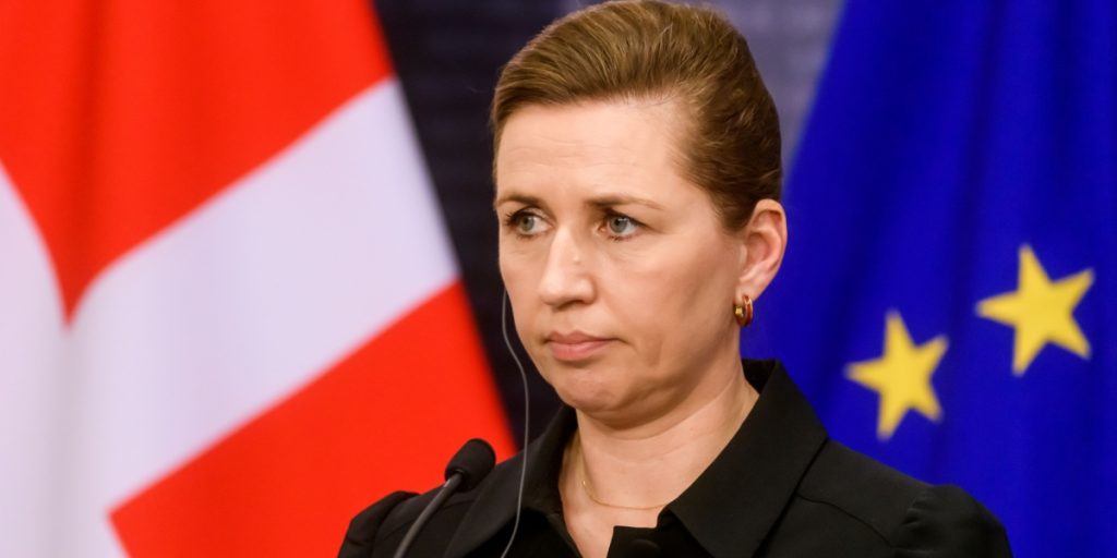 Taler udenom Folketingets sandhedspligt: Mette Frederiksen nægter at svare på rygte