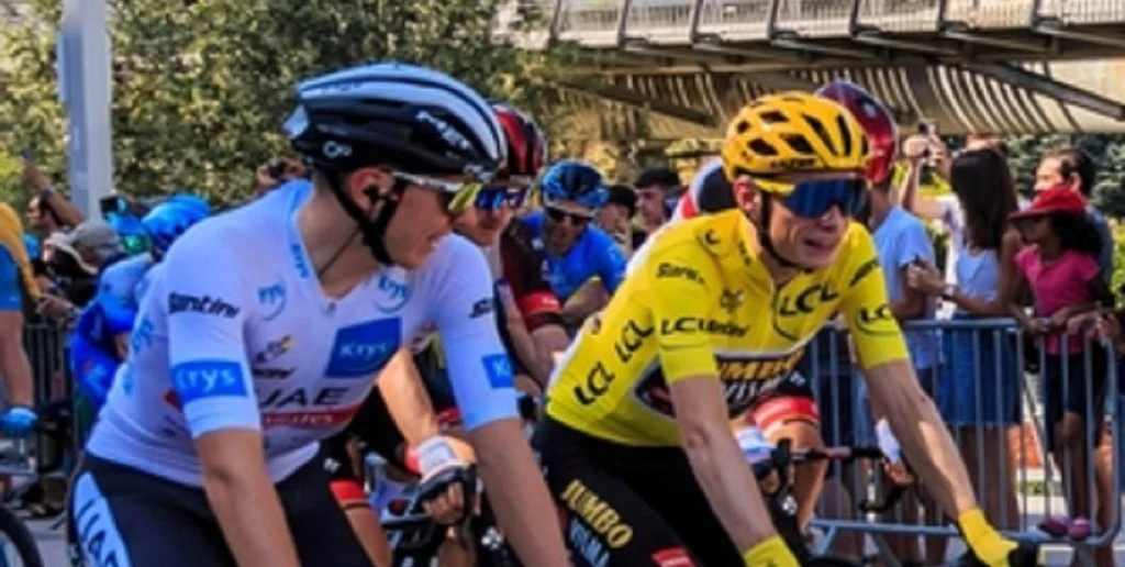 Efter styrt og operation: Trist nyt for Jonas Vingegaards rival Tadej Pogačar