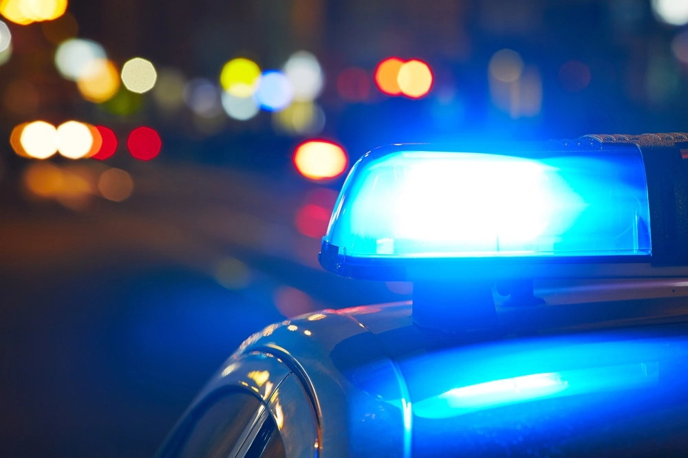 Var på flugt i flere måneder: Politi anholder mordmistænkt på mest morsomme vis