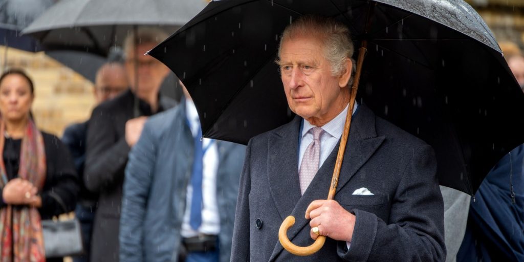 Efter kræftchok: Kong Charles indlagt