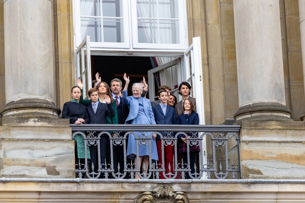 OFFICIELT: Dronning Magrethe tilbage på tronen