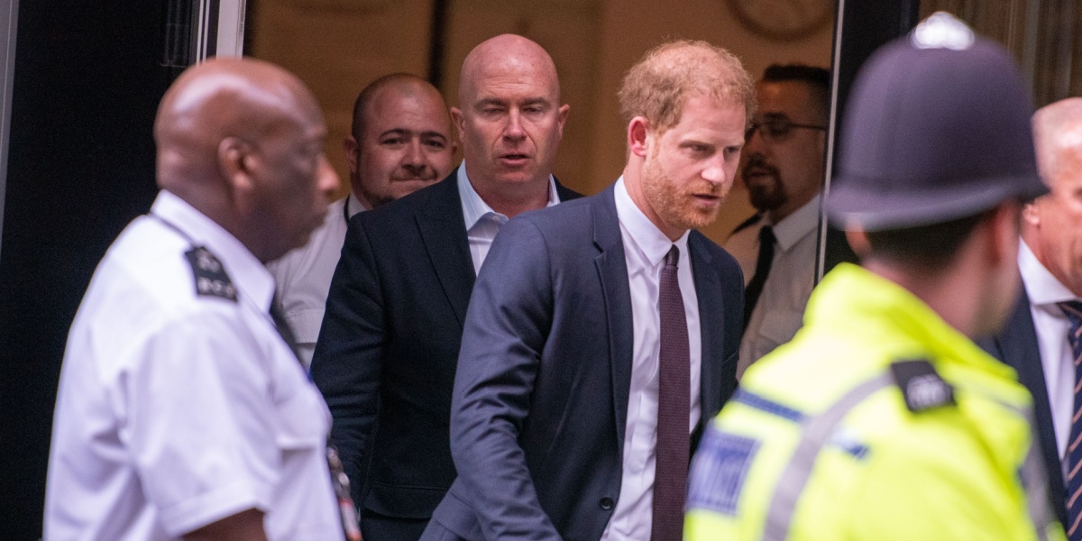 Appelsag i London: Prins Harry vil have politibeskyttelse efter trusler fra Al-Qaeda