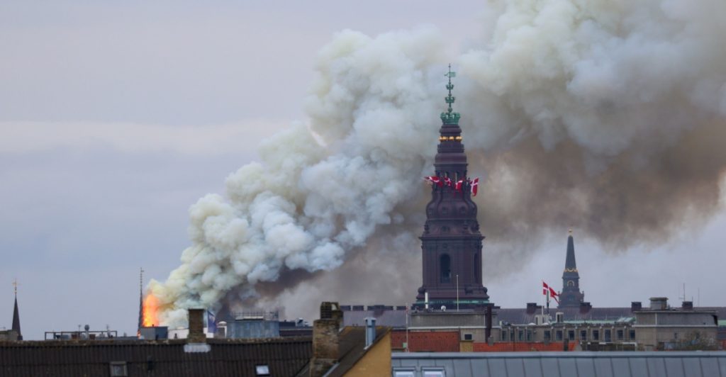 Et år efter Børsen-branden har regeringen stadig ingen plan