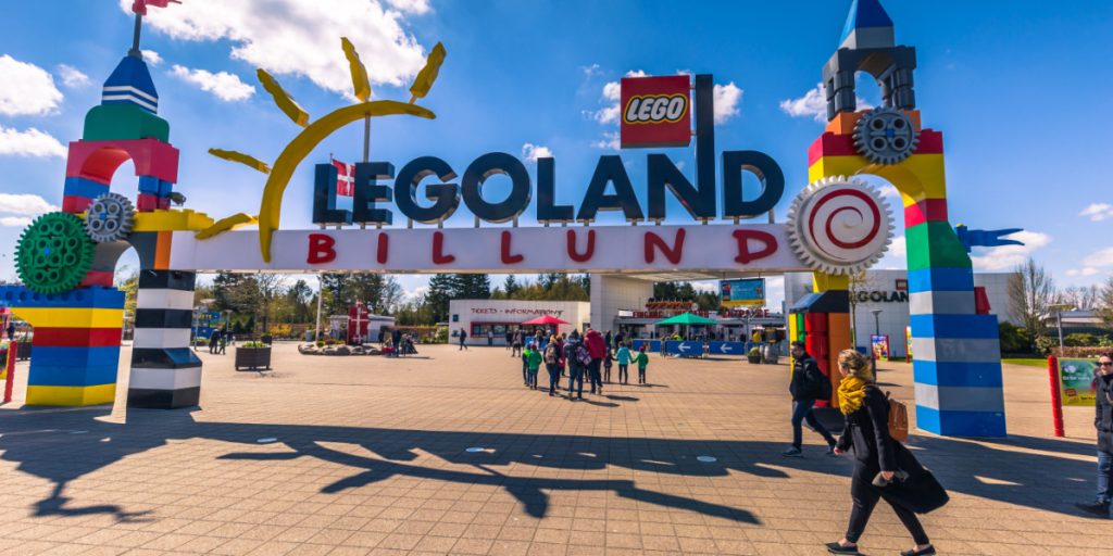 Legoland sætter jagten ind: Skal bruge mere end 600