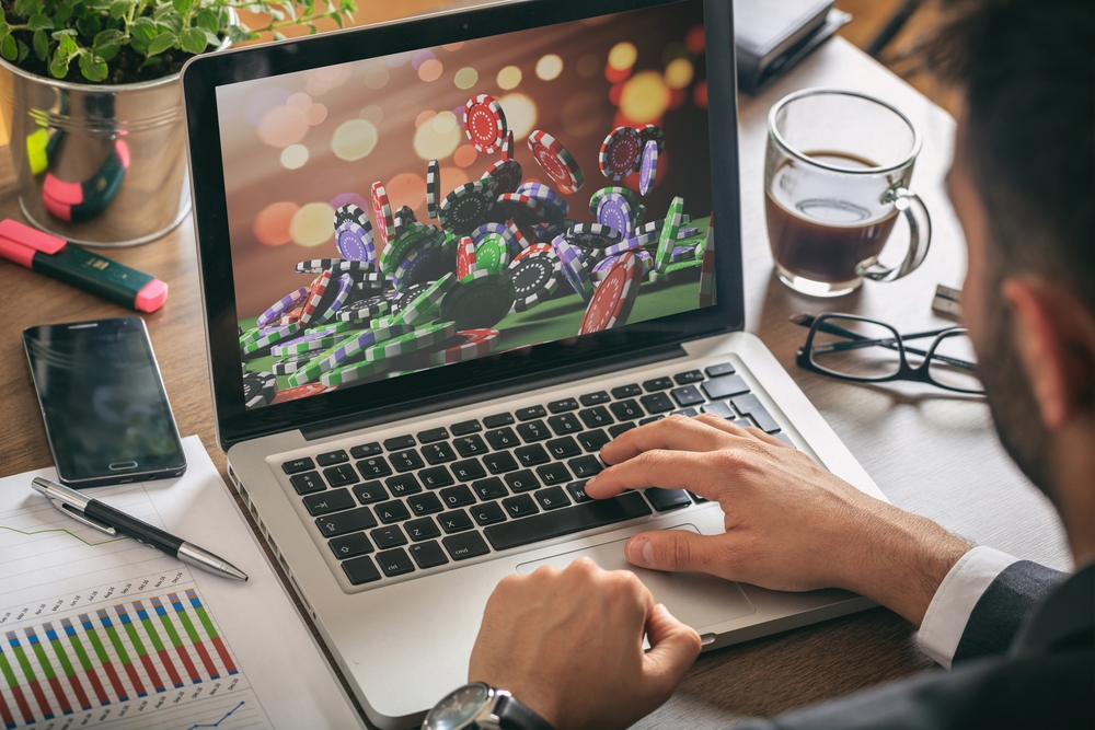 Derfor er det så populært at spille online casino