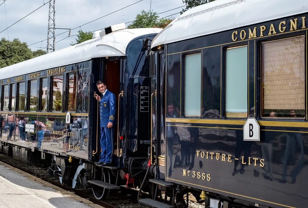 16.000 kilometer i tog: Ny Orient Express slår snart dørene op