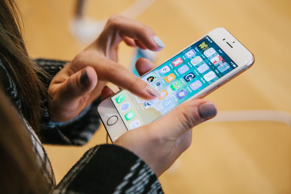 Farlig sms kan gøre iPhone ubrugelig: Denne besked må du ALDRIG åbne