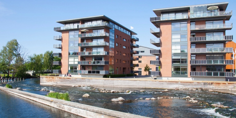 Smittetallene går i den rigtige retning i disse ramte byer