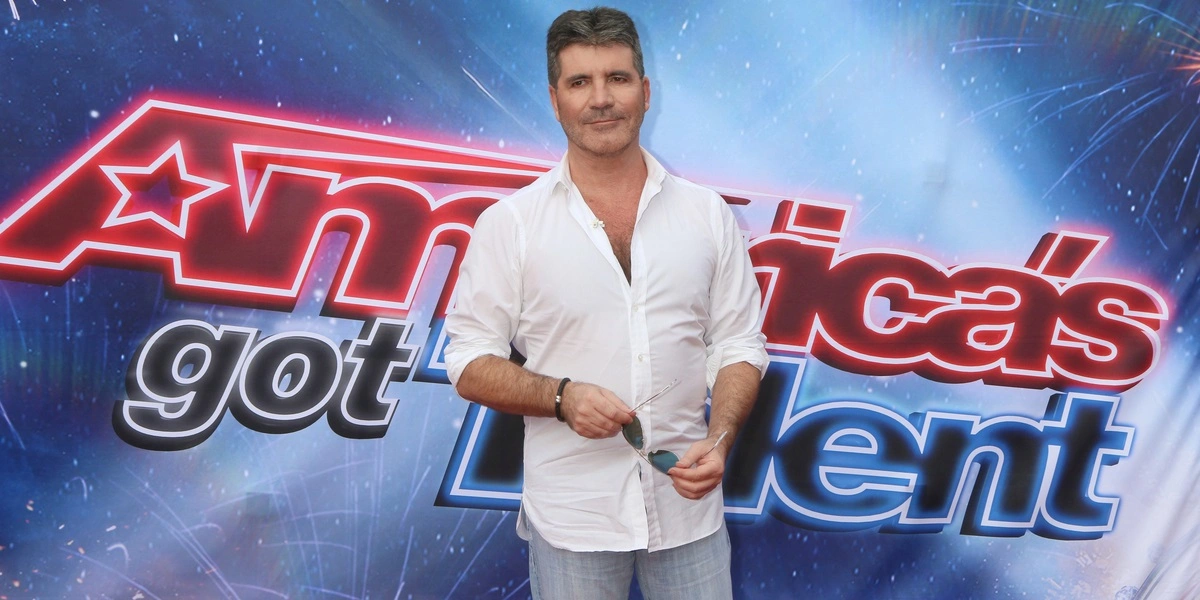 Fans i chok over Simon Cowell: Hans ansigt ligner noget, der er ved at smelte