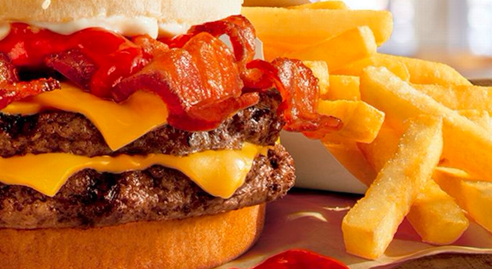 Burger King lancerer ny vanvittig burger: Indeholder en hel pakke bacon