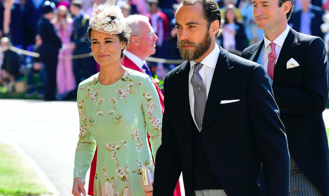Hendes hvide kjole stjal opmærksomheden til søsterens bryllup: Nu gør Pippa Middleton det igen
