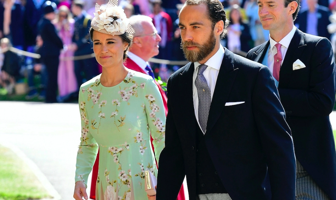 Hendes hvide kjole stjal opmærksomheden til søsterens bryllup: Nu gør Pippa Middleton det igen