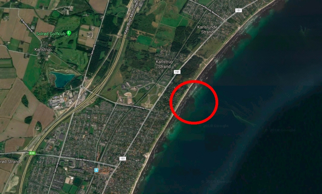 Mand fundet død i vandkant – er muligvis falder overbord fra skib