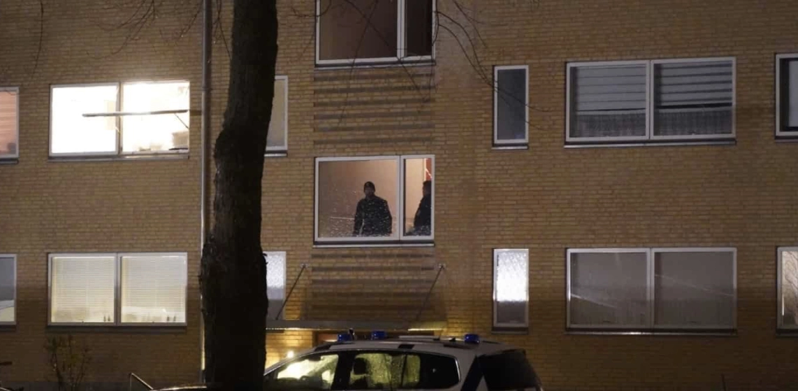 Blodigt familieopgør: 17-årig stak 28-årig familiemedlem med kniv