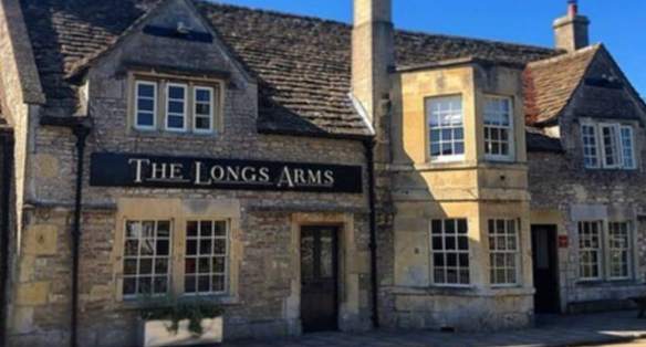 Folk i chok over mystisk video: Spøgelse får glas til at eksplodere