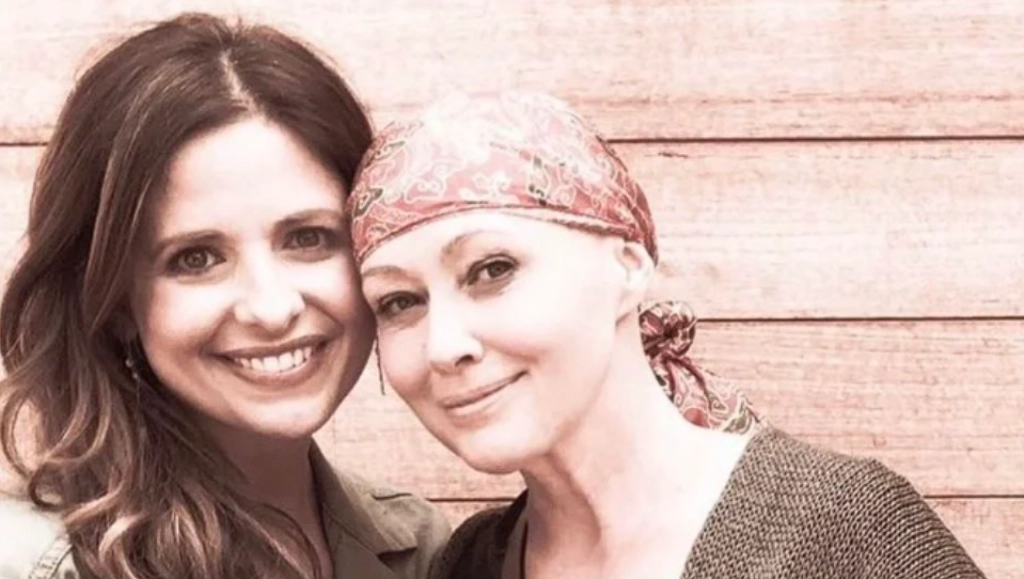 Shannen Doherty deler hjerteskærende nyt om sin kræftbehandling