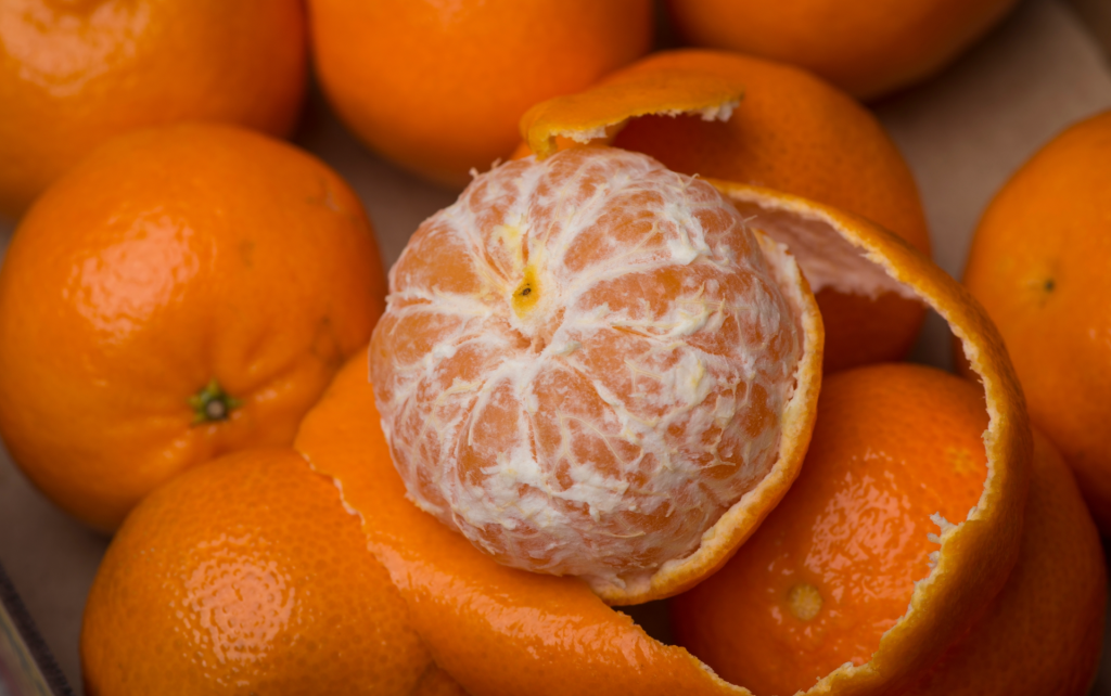 Fungerer bedre end vitaminpiller: Derfor skal du spise det hvide i klementinerne