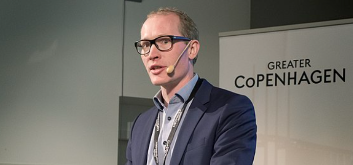 Borgmester måtte forlade posten efter kæmpe skandale: Nu får han svimlende millionbeløb