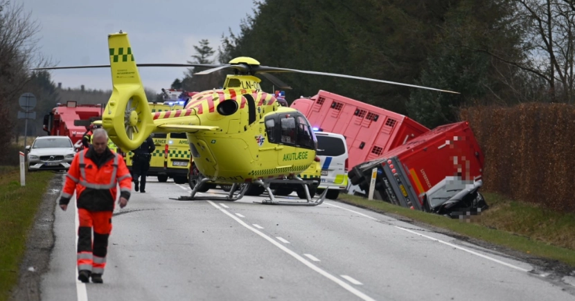 To danskere alvorligt kvæstet: Hastet til hospitalet i helikopter